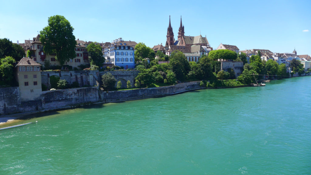 Der Rhein in Basel, Schweiz