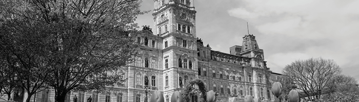 Picture of the Parliament Building in Quebec