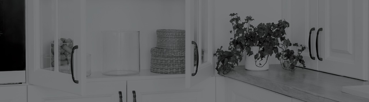 Kitchen cabinet and tabletop 